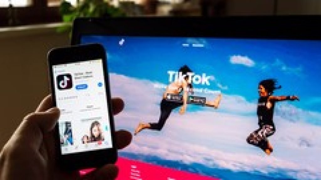 tiktok-marketing-made-easy-for-beginners-tiktok-2020-1024x576.jpg